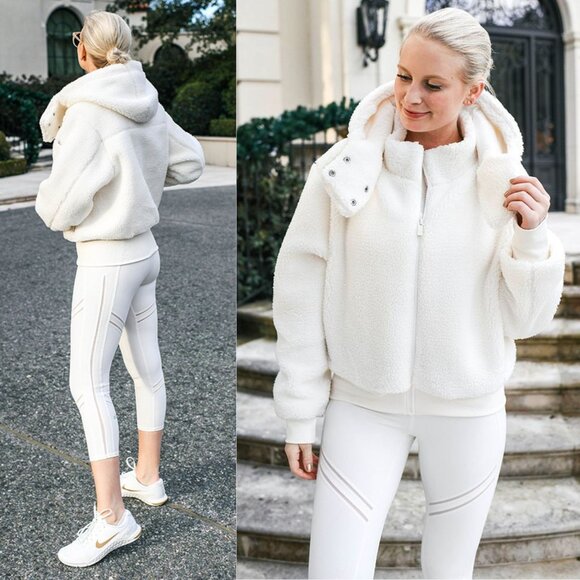 Alo Yoga Foxy Sherpa Ivory Hooded Fleece Jacket Size XS‎ - Picture 1 of 13